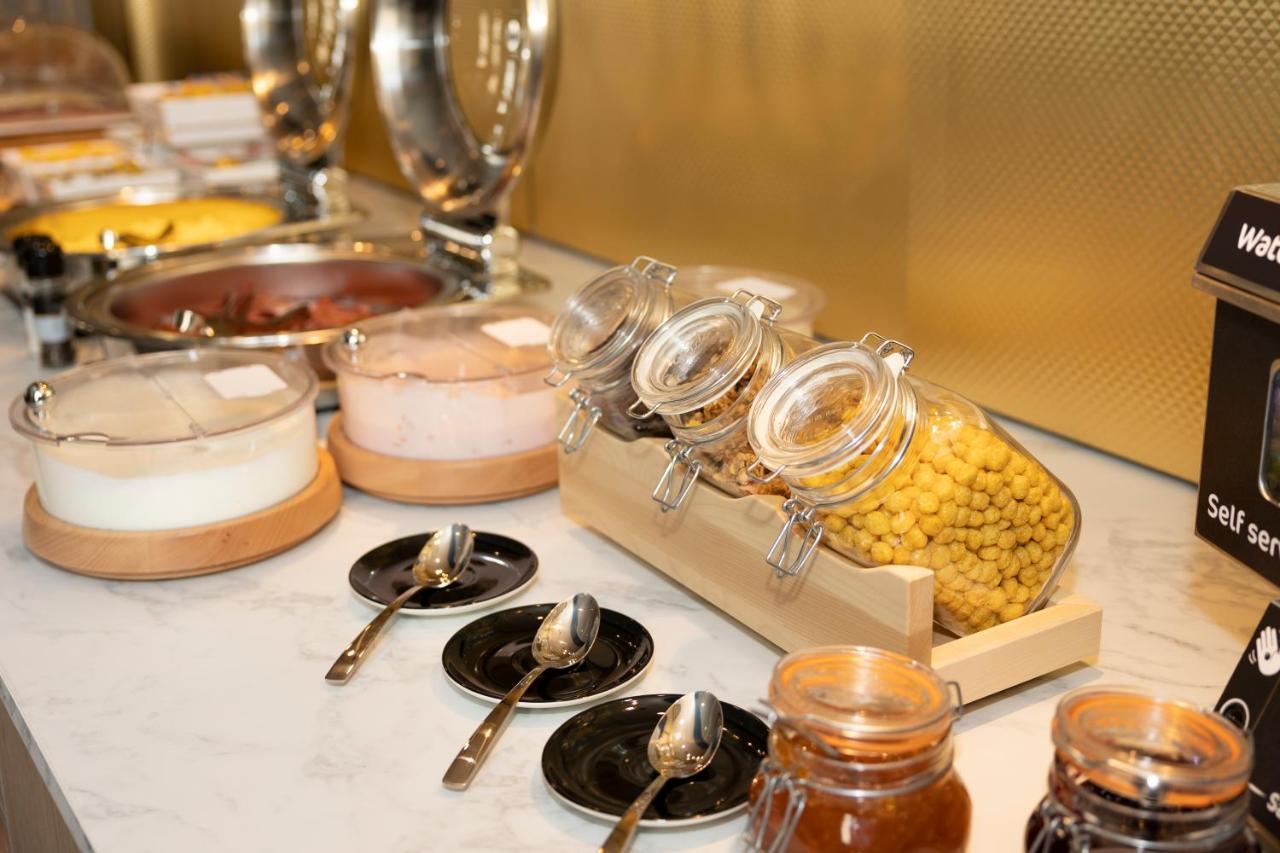 B&B Hotel Hasselt Ngoại thất bức ảnh