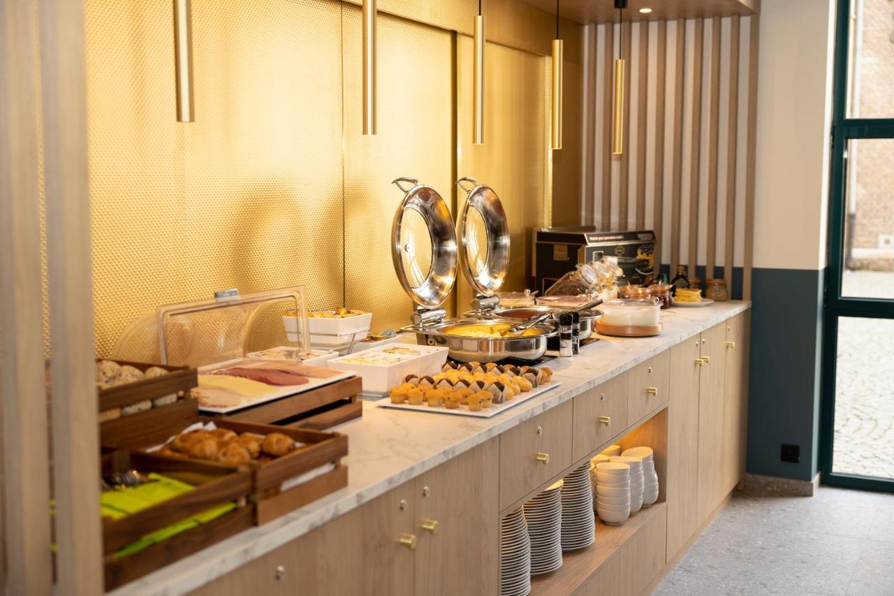 B&B Hotel Hasselt Ngoại thất bức ảnh